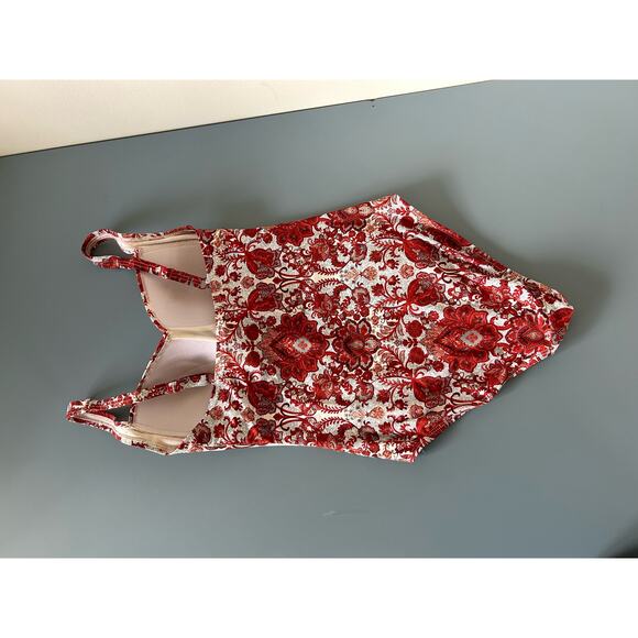 Unbranded womens one piece bathing suit size S red print built in bra - Picture 3 of 8